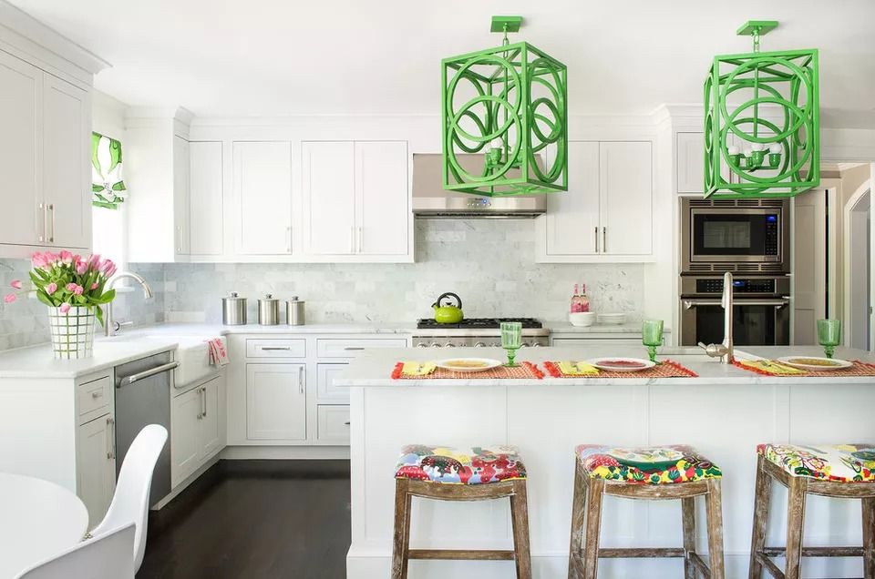 15 замечательных идей для освещения зеленой кухни